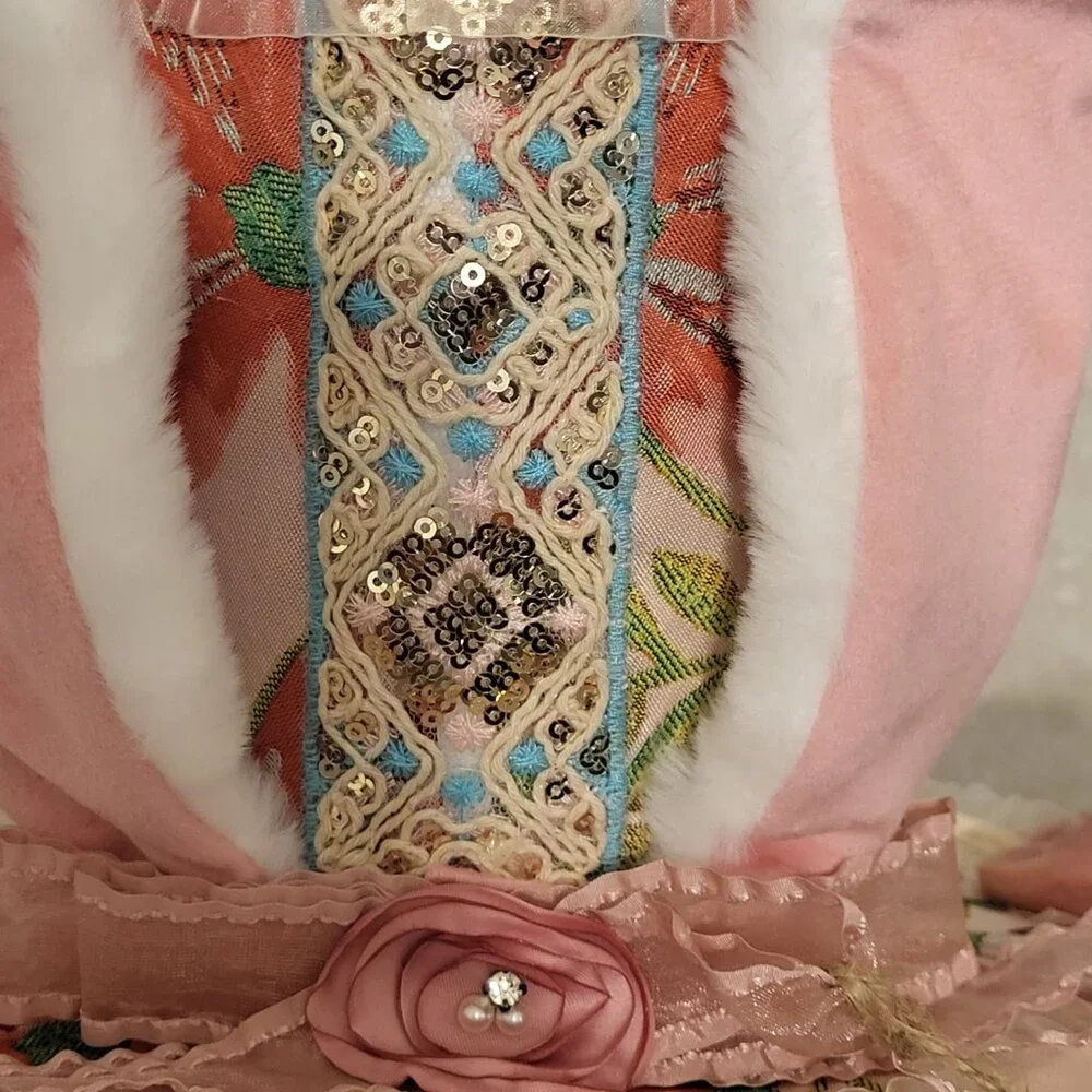 Light Colored Begonia Market Top Hat with Bunny Ears - Picture 2 of 8